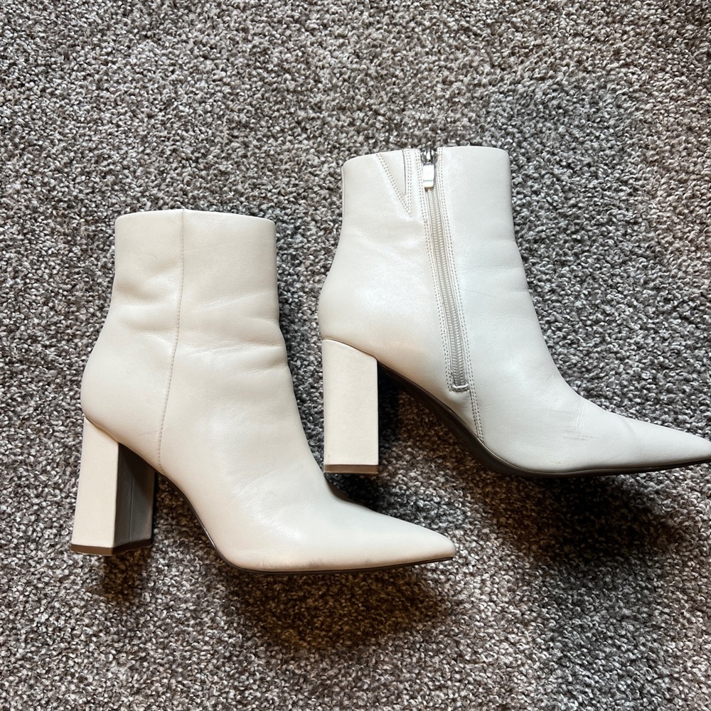 Elegant White Ankle Boots